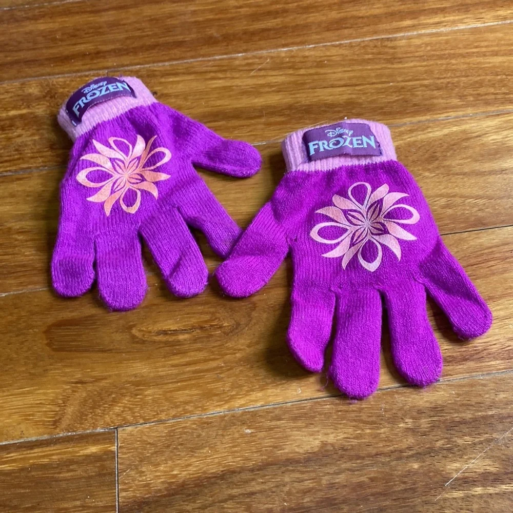 Disney Frozen gloves
